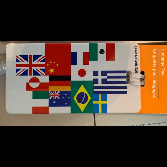 Lewis & Clark Luggage Tag’s Gear Up & Go 3 options - Picture 3 of 7